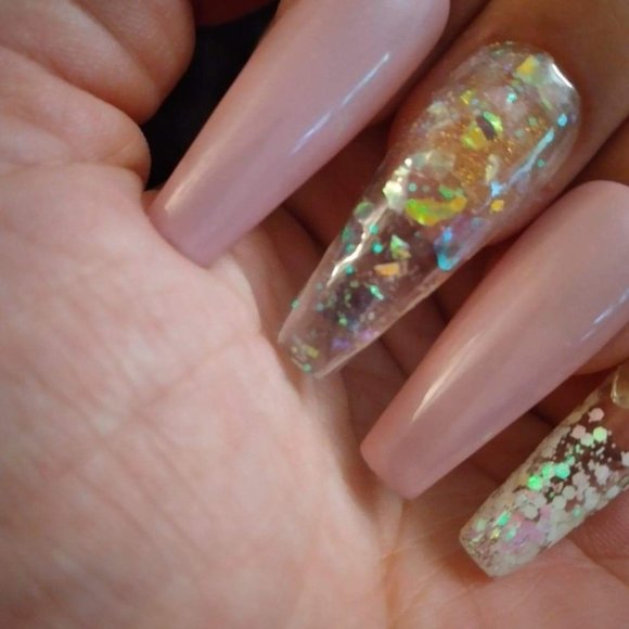 Ballerina pink and iridescent long press on nails - Picture 2 of 3
